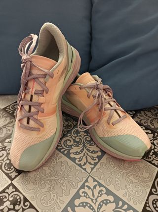 Zapatillas running Kalenji Decathlon de segunda mano por 32 EUR en Estepona  en WALLAPOP