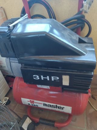 Despiece compresor Wurth de segunda mano por 40 EUR en Badajoz en WALLAPOP