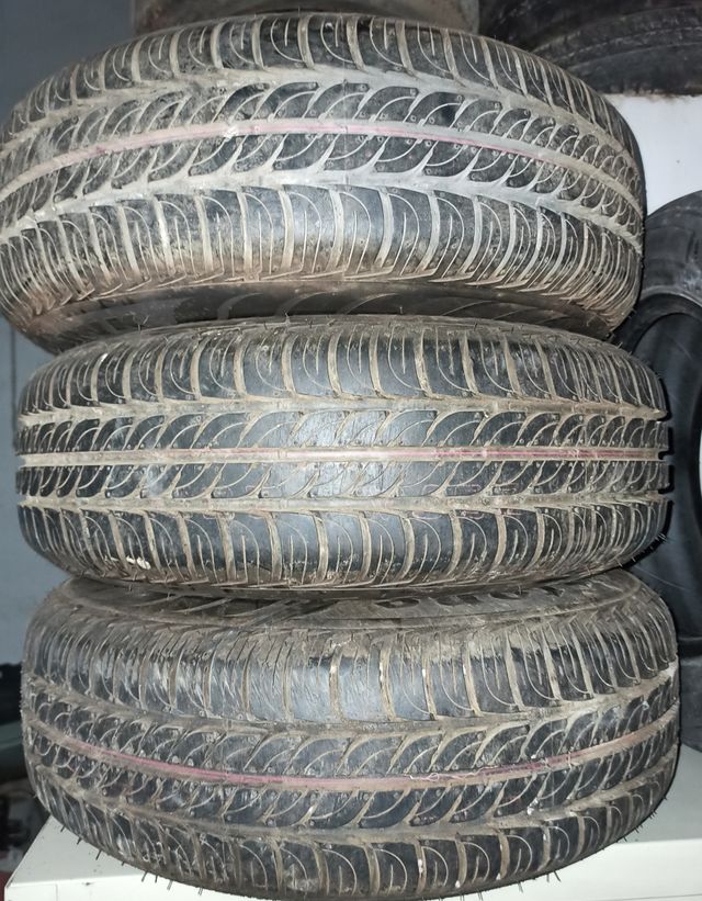 Juego de 4 neumáticos 175/70/13 62T