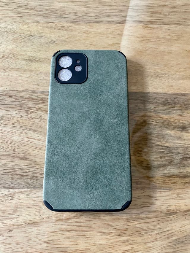 Carcasa iPhone 12 nueva