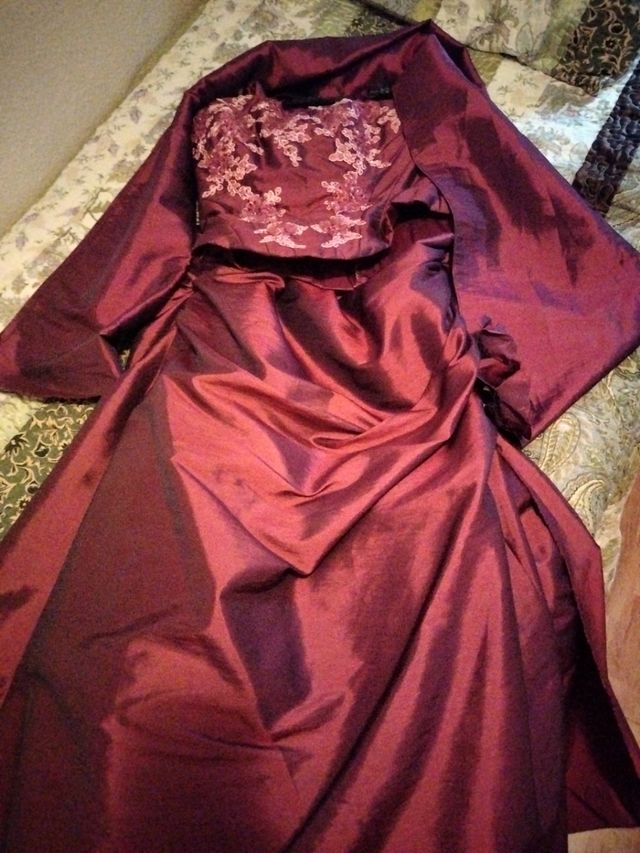 vestido ideal para eventos ,bodas,madrina...