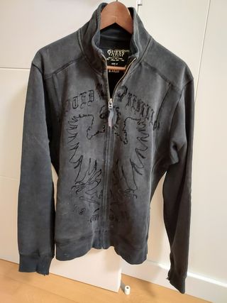 Sudadera Guess Hombre de segunda mano por 25 EUR en Zaragoza en WALLAPOP