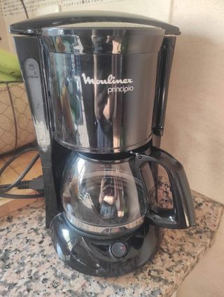 Cafetera Moulinex Principio de segunda mano por 5 EUR en Maçanet de la  Selva en WALLAPOP