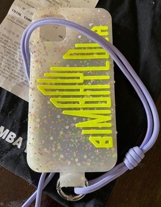 Funda Bimba y Lola iPhone 11 Pro Max de segunda mano por 25 EUR en Leganés  en WALLAPOP