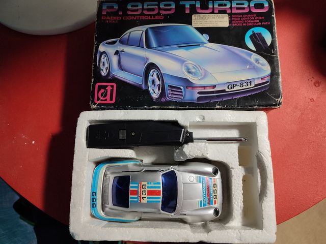 Porsche 959 radiocontrol