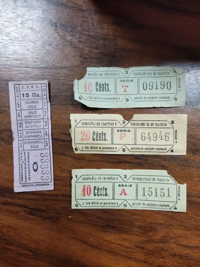 vecchi biglietti del treno e del tram Valencia
