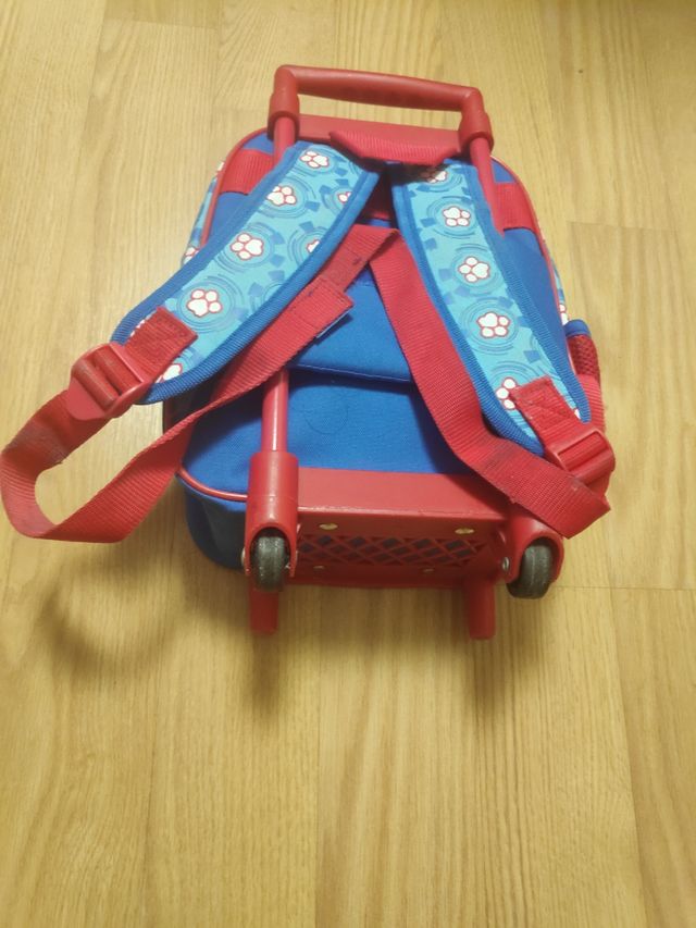 Mochila de ruedas (patrulla canina)