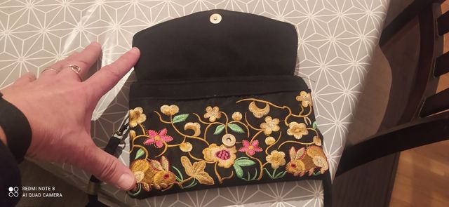 bolso bordado