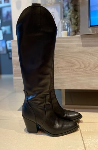 Botas cowboy It Shoes de segunda mano por 150 EUR en Barcelona en WALLAPOP
