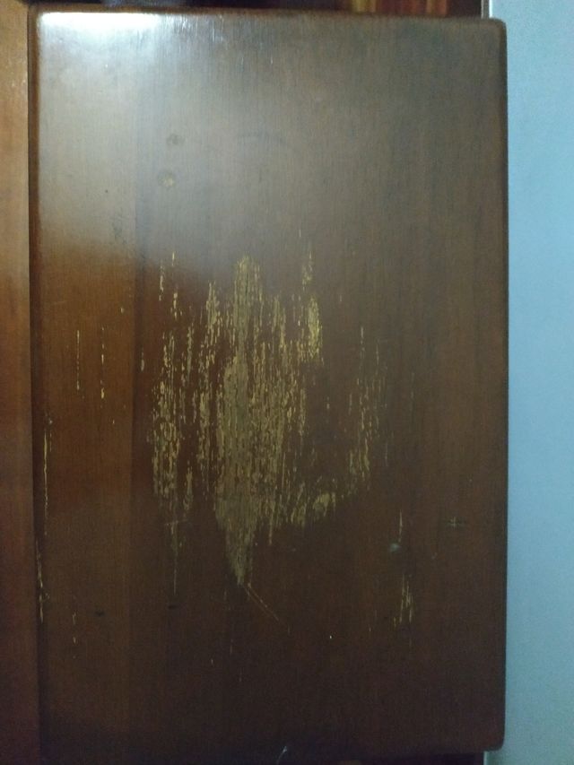 Mesita madera maciza con cajon