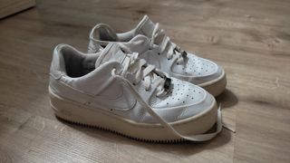Nike Air force 1 talla 36 de segunda mano por 30 EUR en Velilla de San  Antonio en WALLAPOP