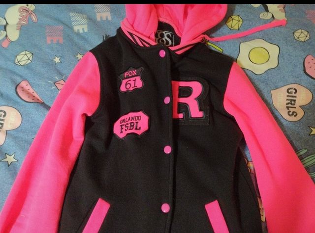 Chaqueta universitaria