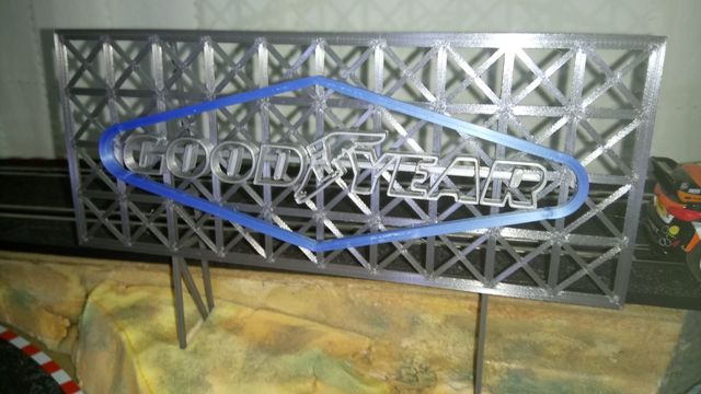 VALLA PUBLICIDAD GOODYEAR SCALEXTRIC COMPACT SLOT