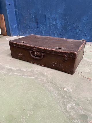 Maleta antigua de segunda mano por 40 EUR en Mungia en WALLAPOP