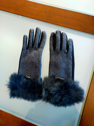 Guantes UGG de segunda mano en WALLAPOP