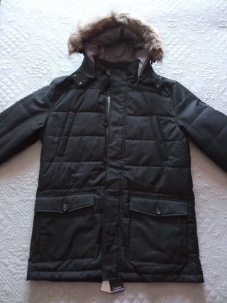 Parka Dustin de segunda mano por 70 EUR en Villaobispo de Las Regueras en  WALLAPOP