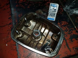 Tapa culata BMW R 1200 C, derecha, cromada