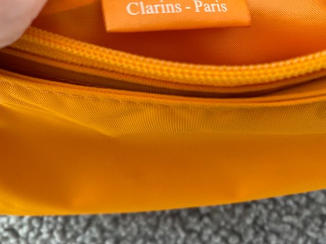 Neceser Clarins, sin estrenar