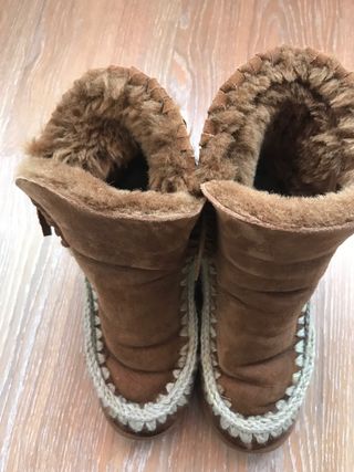 Botas Mou de segunda mano por 75 EUR en Burgos en WALLAPOP