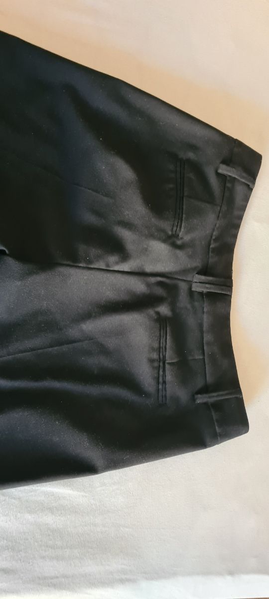 Pantalón corte masculino negro