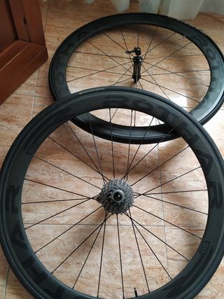 Ruedas ROTHAR RV50-C23 carbono de segunda mano por 600 EUR en Huelva en  WALLAPOP
