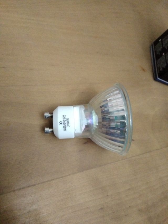 9 bombillas alojemos x 5€