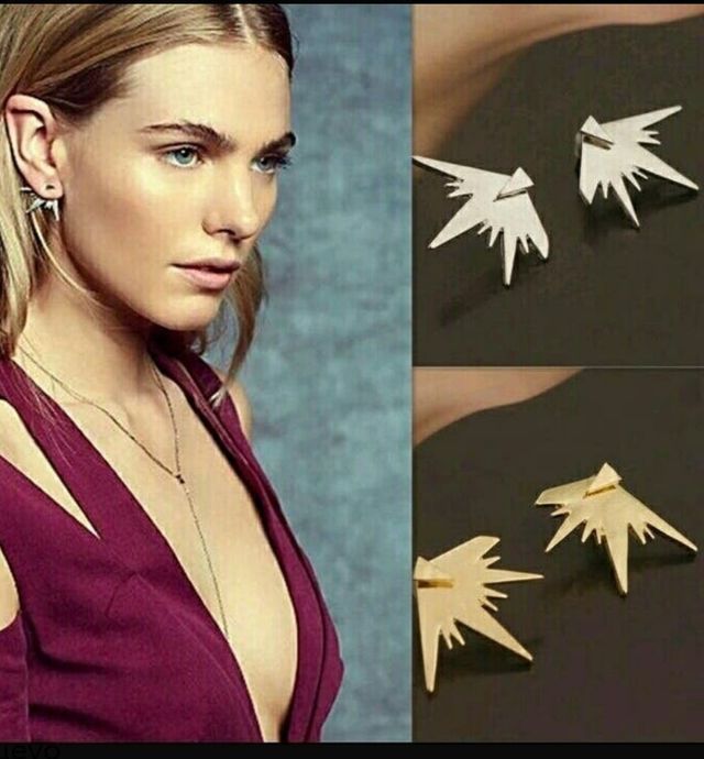 Pendientes rock punk