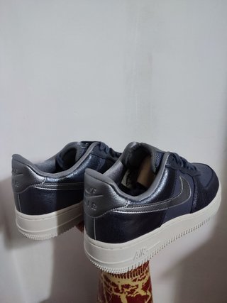 Nike Air force 1 \\'07 Premium, talla 39 de segunda mano por 160 EUR en  Elche en WALLAPOP