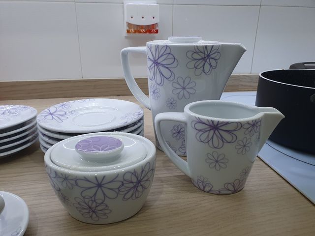 Juego de tazas sin estrenar