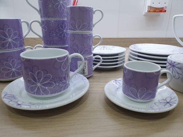 Juego de tazas sin estrenar