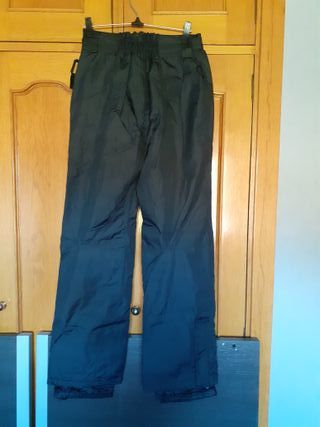 PANTALÓN NUEVO NIEVE ESQUIAR CRIVIT SPORT de segunda mano por 15 EUR en  Valladolid en WALLAPOP