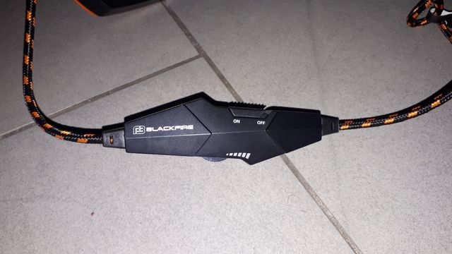 Auriculares blackfire BFX-10