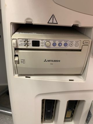 Impresora Mitsubishi paravecografo de segunda mano por 100 EUR en Palma de  Mallorca en WALLAPOP