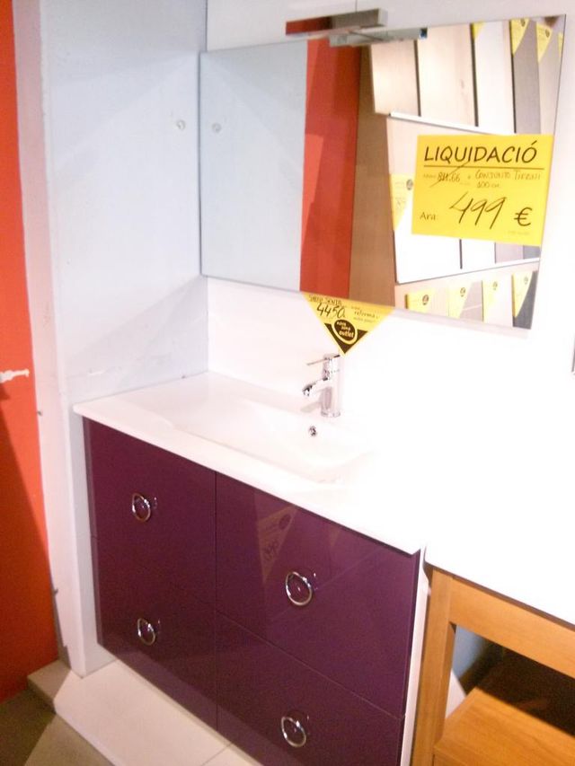 Mueble lavabo nuevo