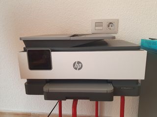 Impresora HP Officejet 8014 imprime a doble cara de segunda mano por 85 EUR  en Madrid en WALLAPOP