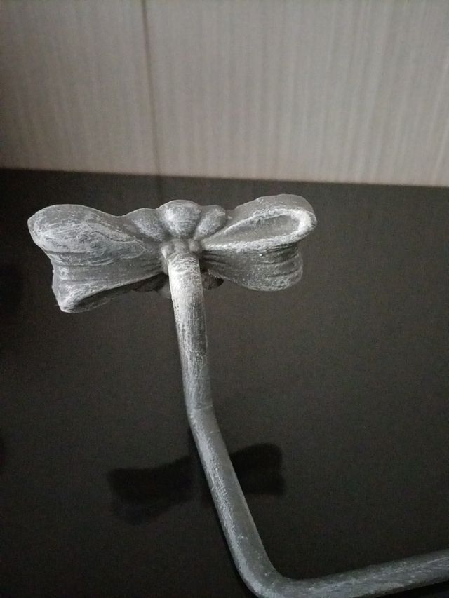 toallero forja de 57 cms