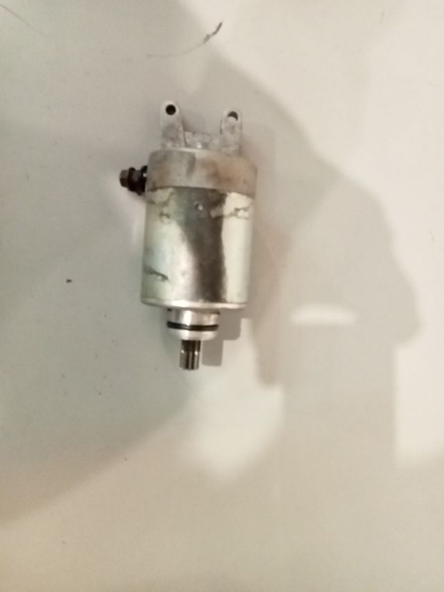 motor de arranque derbi