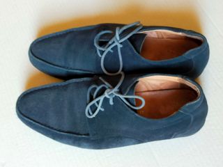 Zapatillas Adolfo Domínguez de ante Talla 43 de segunda mano por 7 EUR en  Tarragona en WALLAPOP