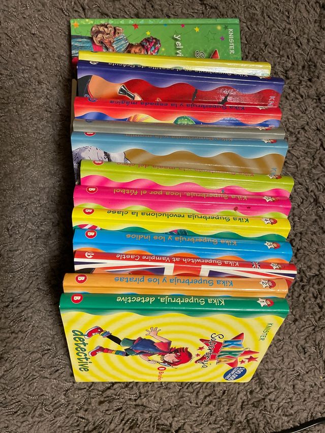 13 libros Kika Superbruja colección