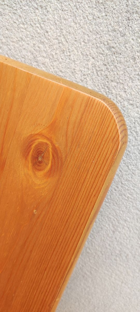 Mesa alta de Ikea LEKSVIC.