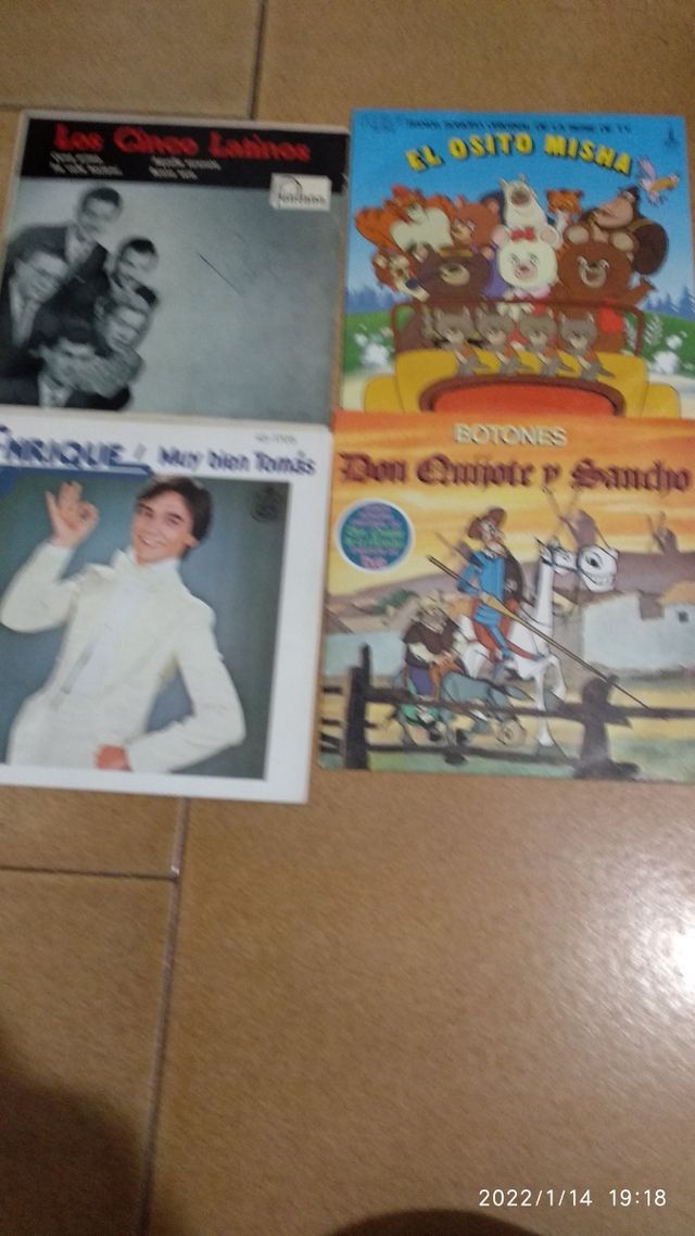 Lote vinilos pequeños