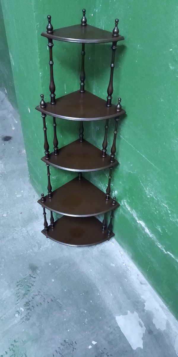 Mueble esquinero 5 baldas.