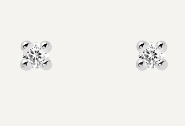 Pendientes de circonitas plata de ley.