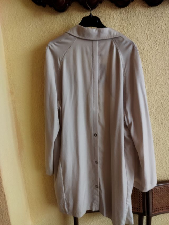 Blasier nuevo a estrenar color marfil