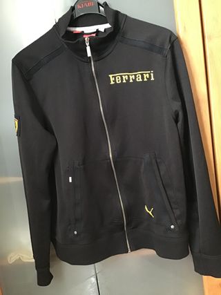 Chaqueta sudadera #Puma #Ferrari de segunda mano por 28 EUR en Cornellà de  Llobregat en WALLAPOP