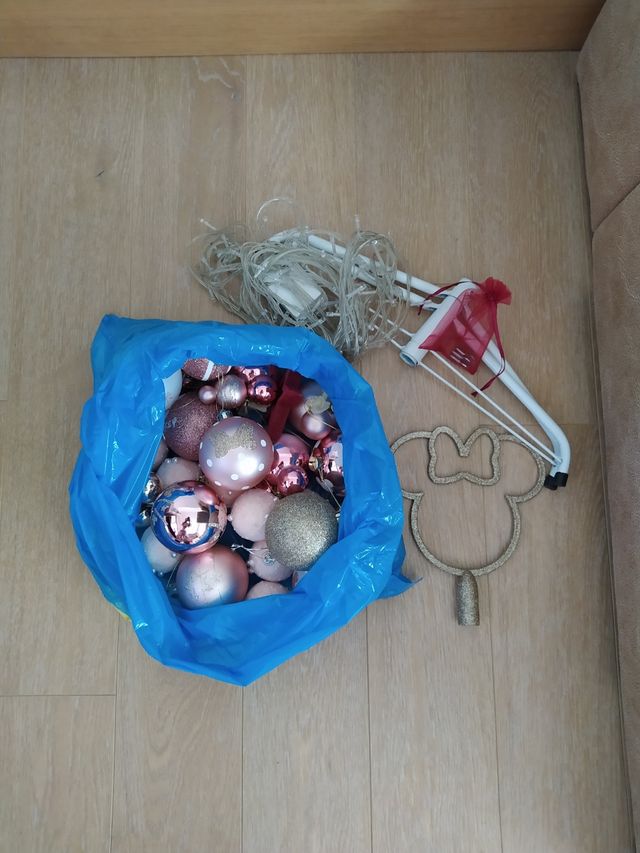 Arbol rosa de navidad Disney