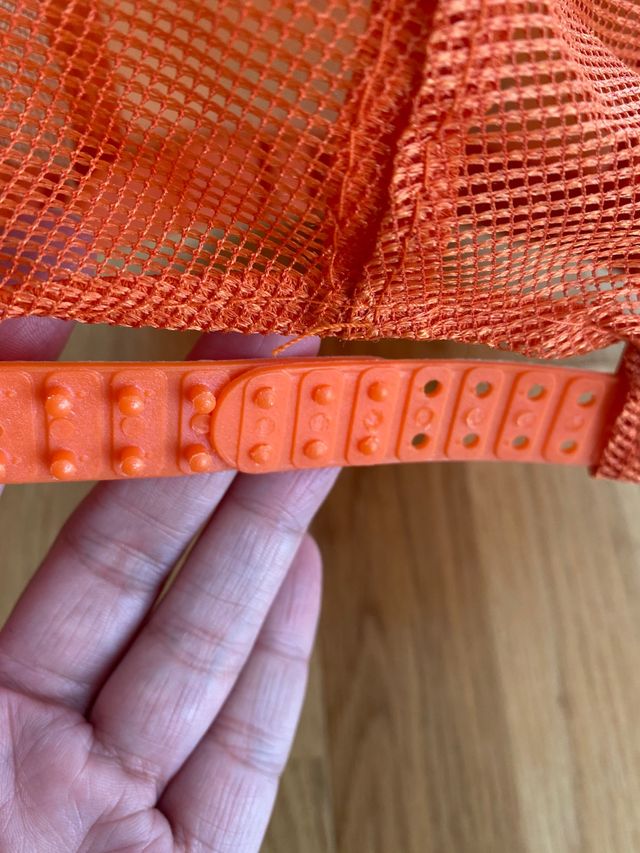 Gorra azul Corona sin estrenar.