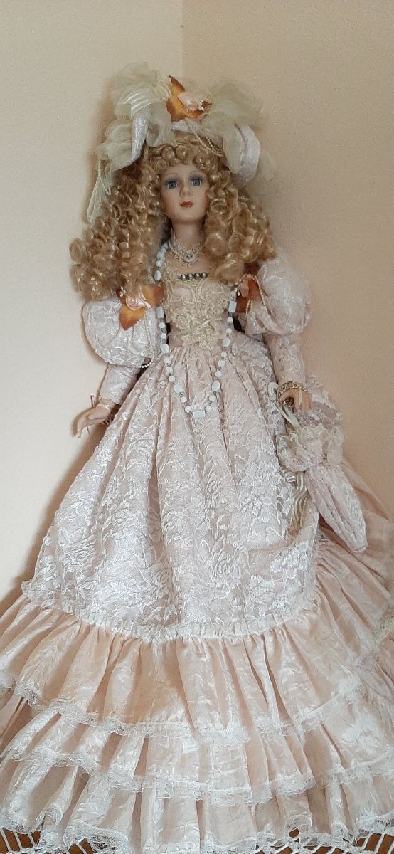 hermosa muñeca de porcelana años 20,antiguedad