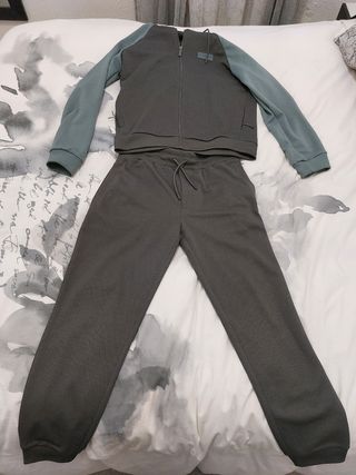 Guess pantalón corto chandal Derrick Talla S Color SILK BLUE