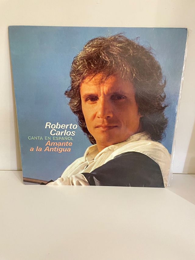 Roberto Carlos. Amante a la antigua. Vinilo LP de segunda mano por 3 EUR en Galdakao en WALLAPOP Roberto Carlos. Amante a la antigua. Vinilo LP de segunda mano por 3 EUR en Galdakao en WALLAPOP
